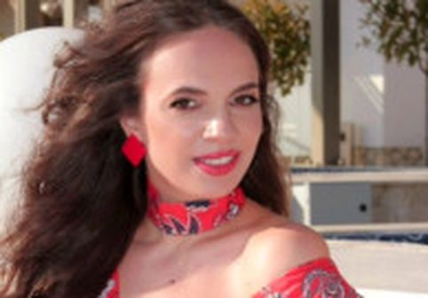 Raluca de la Angels are cinci copii și doi sunt deja la liceu. Cât cheltuie la începerea școlii: "Unii au dorințe foarte scumpe"