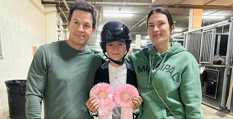 Mark Wahlberg, soția sa Rhea Durham și fiica lor Grace/ Profimedia