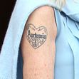 Melanie Griffith tatuaj