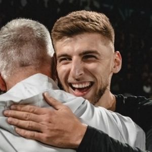 &bdquo;Am crezut că jucăm &icirc;mpotriva Barcelonei&rdquo;. A marcat de trei ori &icirc;n poarta Corvinului și a dat declarația serii