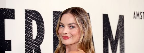 "Amsterdam" World Premiere