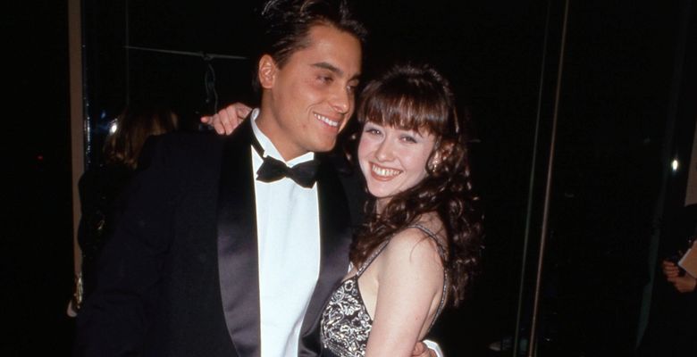**FILE PHOTO** Shannen Doherty Has Passed Away. Ashley Hamilton and Shannen Doherty Circa 1990 s Copyright: xRalphxDomin