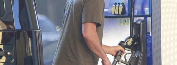 *EXCLUSIVE* *EXCLUSIVE*Action Hero Jason Statham Sports Summer Dad Attire While Spotted Filling Up Gas in LA!