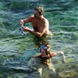 Jon Hamm și Anna Osceola
