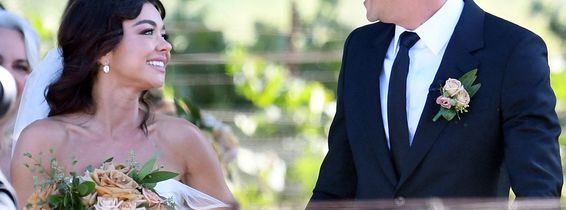 Sarah Hyland și Wells Adams s-au căsătorit/ Profimedia