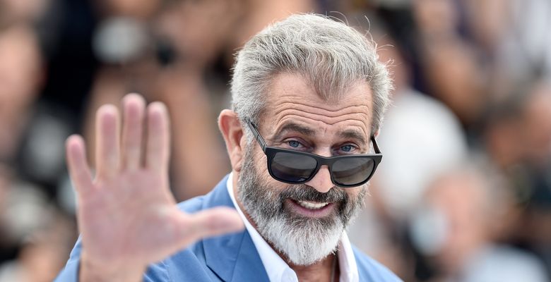 mel gibson cu ohcelari de soare la sesiune foto "Blood Father" la cannes