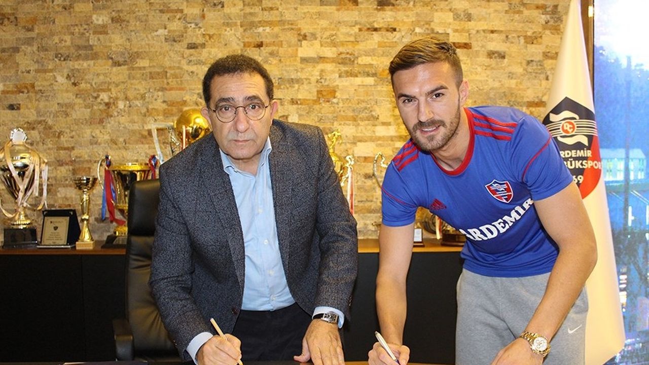 Alexe Karabukspor