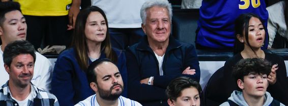 Dustin Hoffman si sotia lui