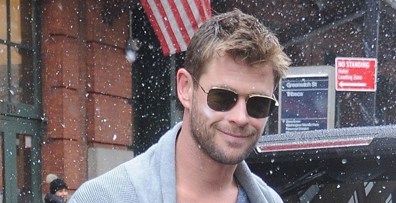 Chris Hemsworth and Elsa Pataky step out in the snow in the "Big Apple"