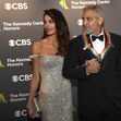 Amal, răvășitoare la brațul lui George Clooney, la un eveniment din Washington