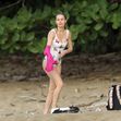 PREMIUM EXCLUSIVE: Captain Marvel star Brie Larson looks stunning in a butterfly one piece as she relaxes at the beach with Elijah Allan-Blitz while on vacation in Hawaii