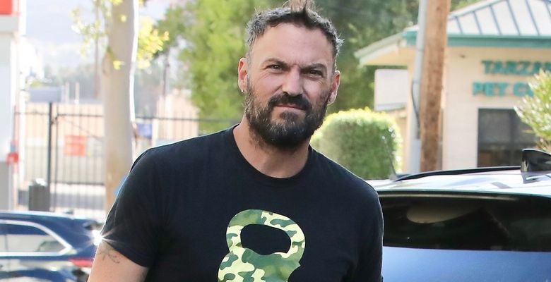 *EXCLUSIVE* Brian Austin Green keeps a busy day in Malibu