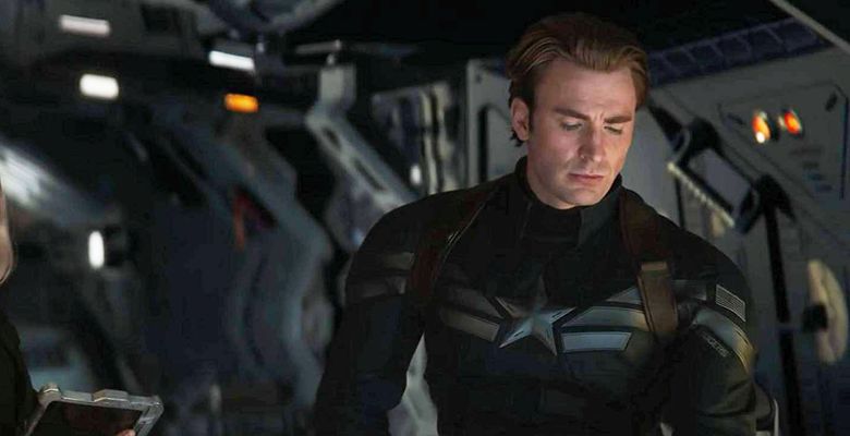 Avengers: Endgamecaptura cu black widow si captain america in costume