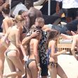 *PREMIUM-EXCLUSIVE* MUST CALL FOR PRICING BEFORE USAGE  - It's family fun in the sun for the American Actor Matt Damon with his wife Luciana Barroso during a day out on the beach during their Greek holiday with the Hemsworths out in Mykonos.*PICTURES TAK