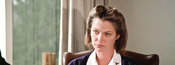 USA. Louise Fletcher in a scene from ©United Artists film : One Flew Over the Cuckoo's Nest (1975). Plot: A criminal pleads insanity and is admitted to a mental institution, where he rebels against the oppressive nurse and rallies up the scared patients.