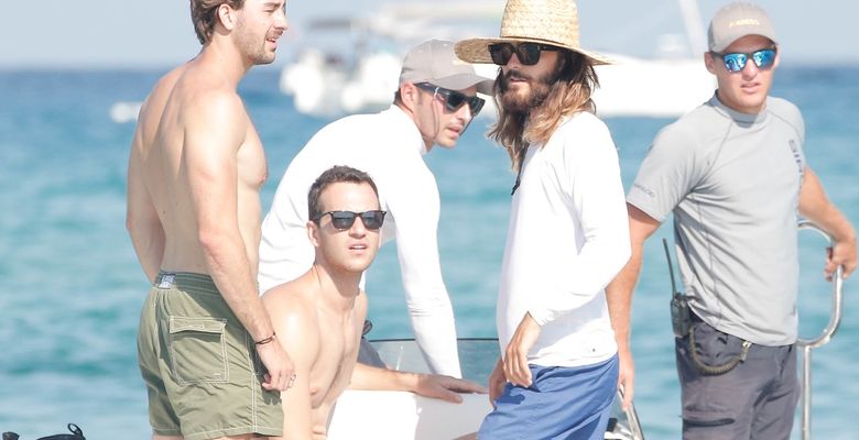 Jared Leto în St Tropez/ Profimedia