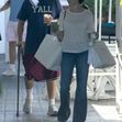 Adam Sandler, filmat în timp ce se deplasa cu ajutorul unei cârje