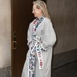 Meryl Streep a ieșit pe stradă într-o haină care pare a fi halat de baie. Profimedia