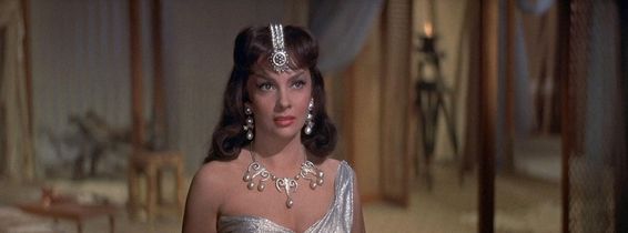 Gina Lollobrigida