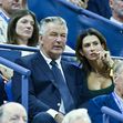 Alec Baldwin și soția sa, tensionați la un meci de tenis/ Profimedia