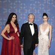 Catherine Zeta-Jones și Michael Douglas, însoțiți de fiica lor la ceremonia de deschidere a Festivalului de la Cannes. Tânăra de 20 de ani, superbă într-o rochie din dantelă