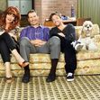 LIBRARY. USA. Katey Sagal , David Faustino , Christina Applegate  and Ed O'Neill  in the ©Fox Network TV series: Married with Children (1987-1997) . Plot: Al Bundy is a misanthropic women's shoe salesman with a miserable life. He hates his job, his wife