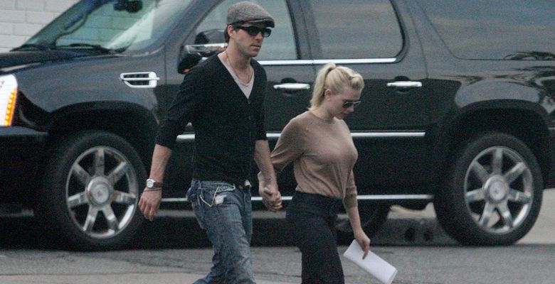 Exclusive... Scarlett Johansson and Ryan Reynolds in love! 1/1