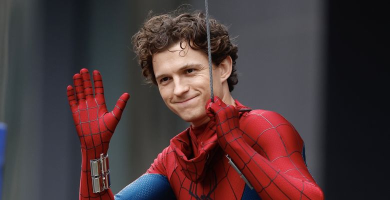 Tom Holland Films Scenes For Spider-Man In Glasgow, Scotland - 03 Aug 2025