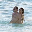 Leonardo DiCaprio, surprins în ipostaze romantice cu iubita lui/ Profimedia
