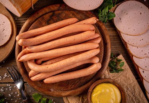 Ce alimente ultraprocesate cresc riscul de cancer colorectal. Cele mai noi concluzii ale oamenilor de știință