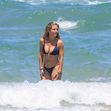 Elsa Pataky in costum de baie