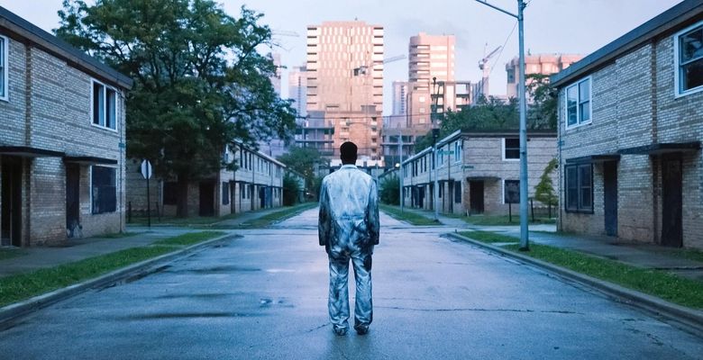 USA. Yahya Abdul-Mateen II in the  (C)Metro-Goldwyn-Mayer  new movie: Candyman (2021). Plot: A "spiritual sequel" to the 1992 horror film 'Candyman' that returns to the now-gentrified Chicago neighborhood where the legend began. Ref: LMK110-J7211-160721