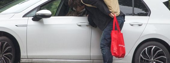 Keanu Reeves, Alexandra Grant