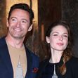 The Greatest Showman Cast visit The Empire State Building