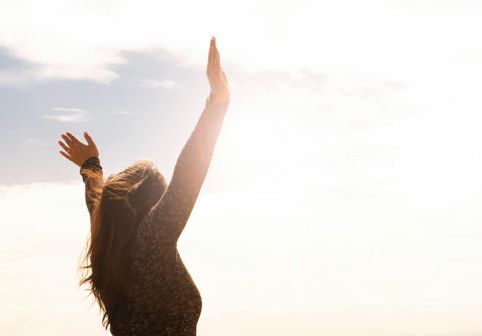 5 zodii scapă de stres și griji până pe 21 noiembrie 2026. Au intrat într-o perioadă de liniște și schimbări în bine