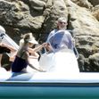 Kate Hudson, Danny Fujikawa, Kurt Russell și Goldie Hawn