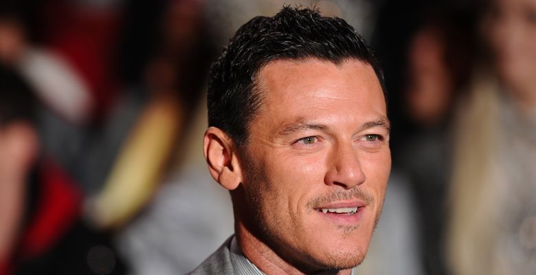 "The Hobbit: The Battle Of The Five Armies" - World Premiere - Red Carpet Arrivals