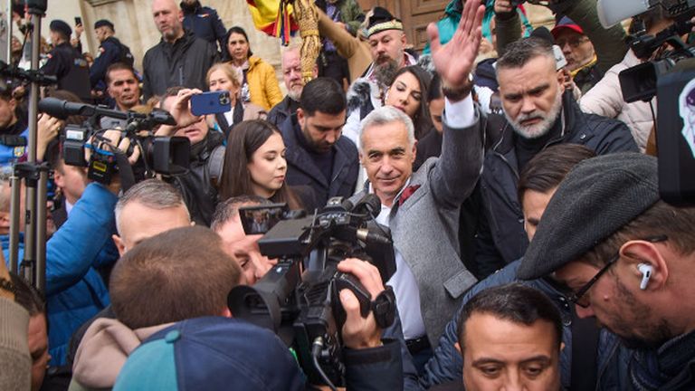 „Fiul lui Călin Georgescu a câștigat Balonul de Aur”. O postare ironică pe TikTok, virală în rândul susținătorilor: „Așa tată, așa fiu”