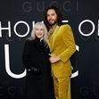Jared Leto și mama lui, Constance, la lansarea House of Gucci