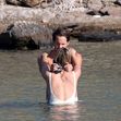 Margot Robbie, vacanță în Grecia/ Profimedia