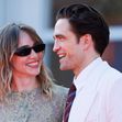 Robert Pattinson și Suki Waterhouse/ Profimedia