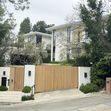 Casa în care locuiește Ben Affleck de când s-a speculat că divorțează de Jennifer Lopez/ Profimedia