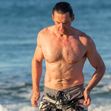 hugh jackman la plaja