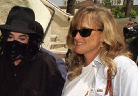Debbie Rowe în 2026. Cum arată viața fostei soții a lui Michael Jackson, la 26 de ani de la divorțul de megastar