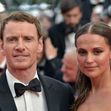 Michael Fassbender și Alicia Vikander