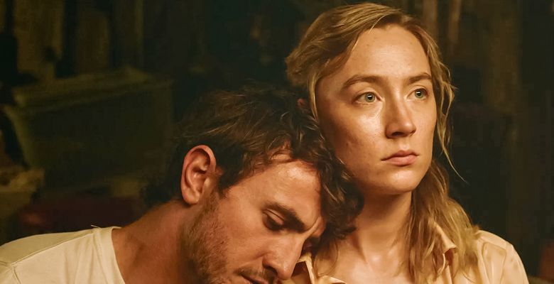 Paul Mescal and Saoirse Ronan
