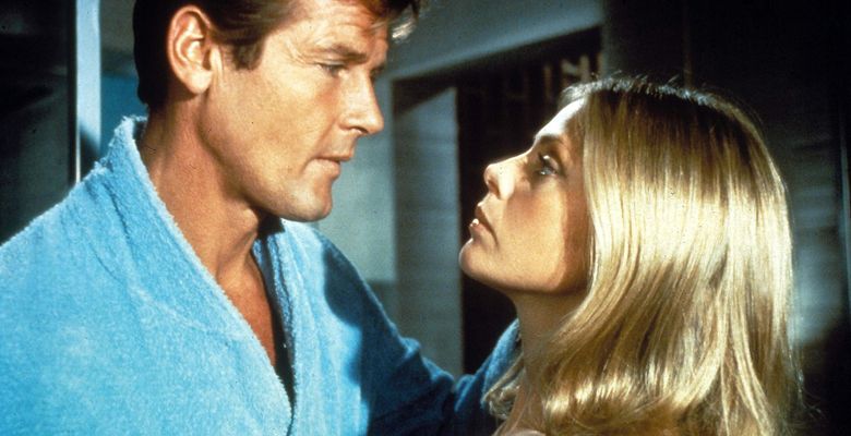 roger moore, Britt Ekland