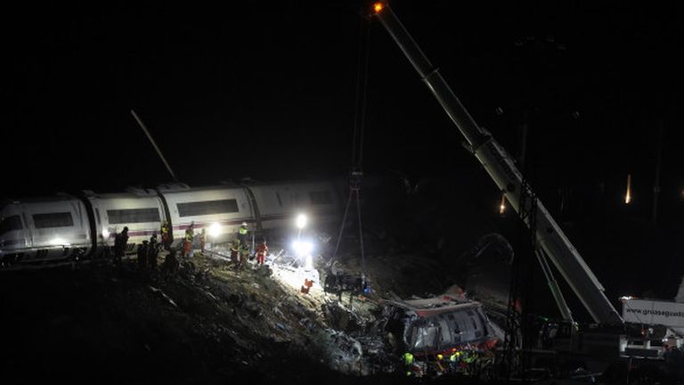 Filmul tragediei feroviare din Spania. Cele 17 minute în care accidentul ar fi putut fi evitat: semnalele de alarmă ignorate