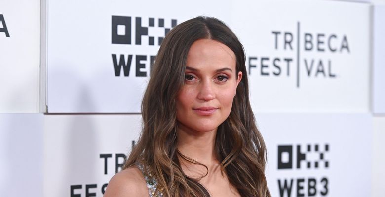 Alicia Vikander