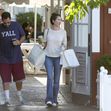 Adam Sandler, filmat în timp ce se deplasa cu ajutorul unei cârje